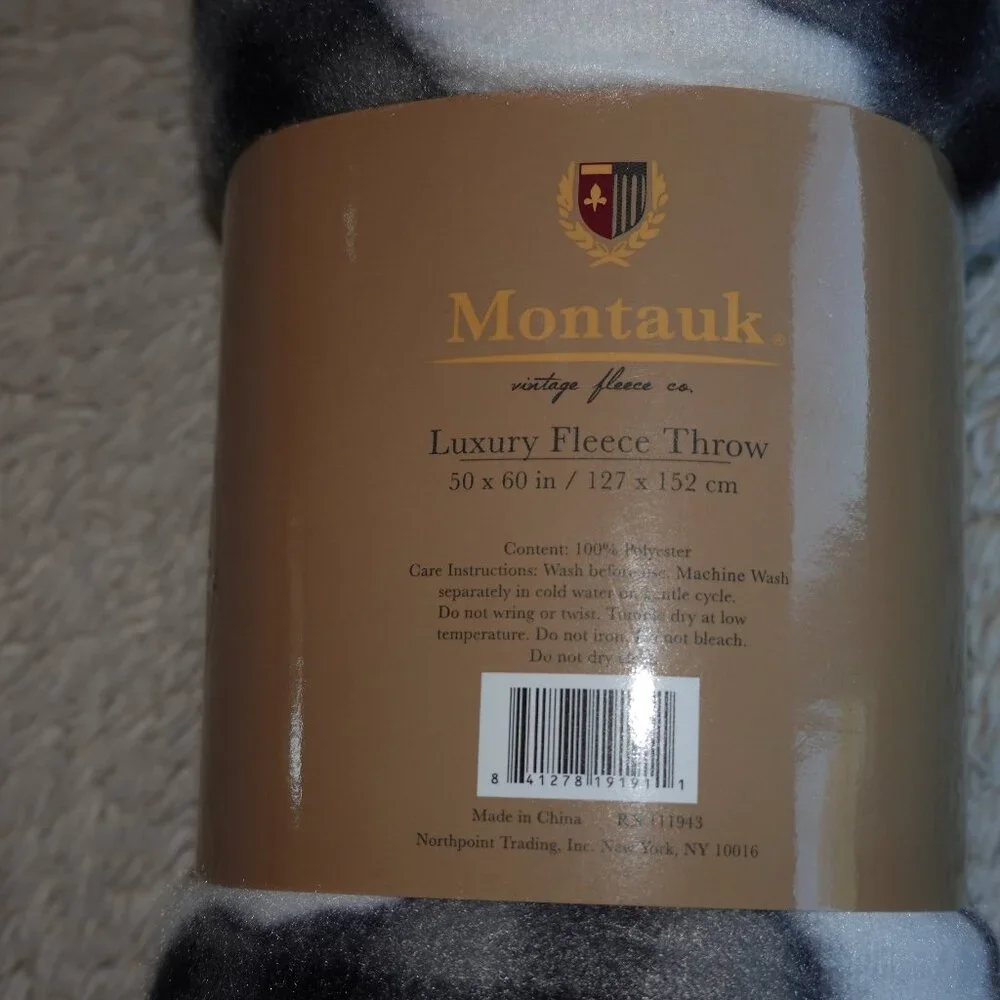 Montauk Vintage Fleece Co. Luxury Fleece Throw, Plaid Deer, 50